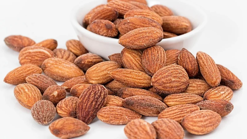 Grizly Migdały Naturalne Prażone Solone 500G