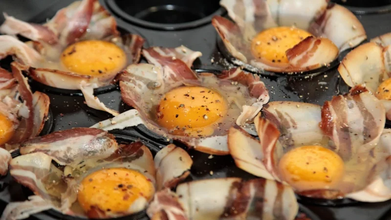 Ketogeniczna dieta: zasady, korzyści i zagrożenia