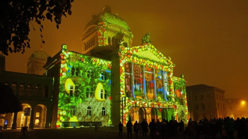 Mapping 3D: Spektakularne projekcje budynków na eventach